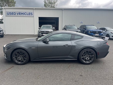 2025 FORD MUSTANG FASTBACK GT COUPE AUTO - Image 6