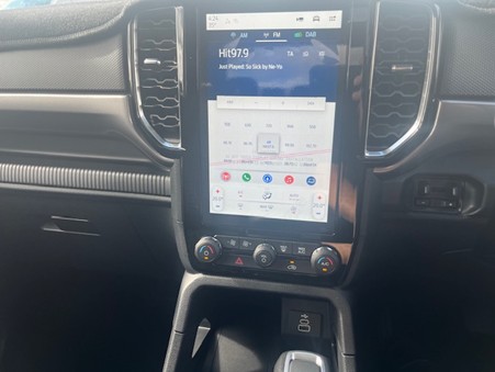 2025 FORD RANGER XLT DC 4WD AUTO - Image 13