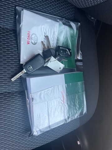 2016 TOYOTA HILUX 4X2 WORKMATE SC/C 2WD MANUAL - Image 11