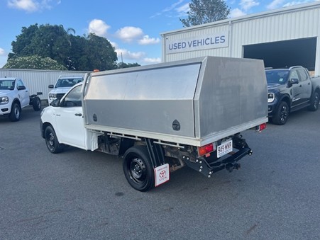 2016 TOYOTA HILUX 4X2 WORKMATE SC/C 2WD MANUAL - Image 6