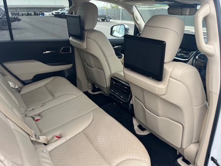 2022 TOYOTA LANDCRUISER SAHARA ZX 4WD T/D WAGON AUTO - Image 12