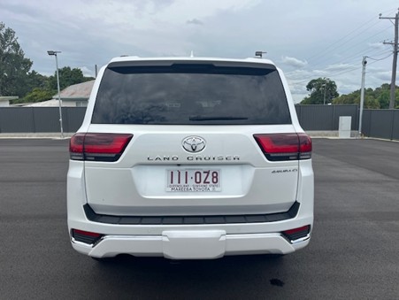 2022 TOYOTA LANDCRUISER SAHARA ZX 4WD T/D WAGON AUTO - Image 8