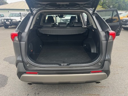 2021 TOYOTA RAV4 HYBRID CRUISER AWD WAGON AUTO - Image 8