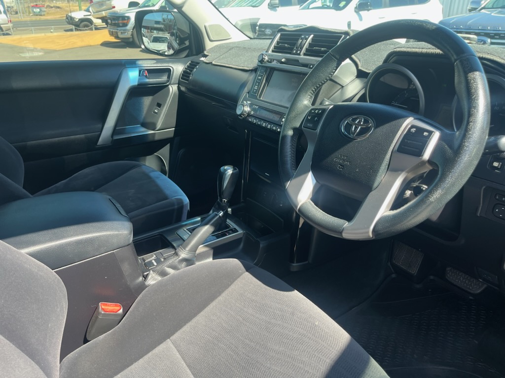 2016 TOYOTA LANDCRUISER PRADO GXL 4WD WAGON - Image 5