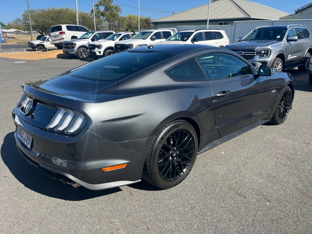 2018 FORD MUSTANG FASTBACK GT COUPE PETROL MANUAL - Image 8